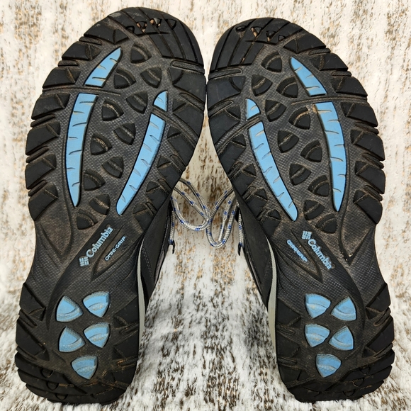 Columbia "Newton Ridge Plus Waterproof" Hiking Boot Grey | Women's Size 9.5 Wide - Picture 10 of 16